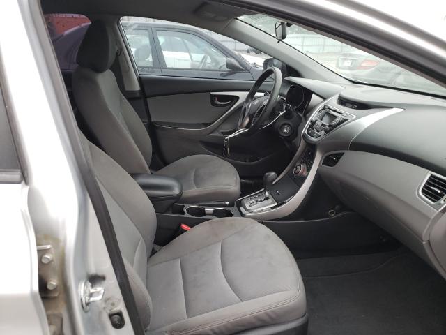 Photo 4 VIN: 5NPDH4AE1DH233602 - HYUNDAI ELANTRA GL 