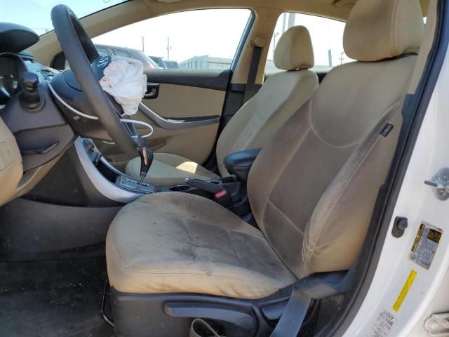 Photo 6 VIN: 5NPDH4AE1DH234619 - HYUNDAI ELANTRA 