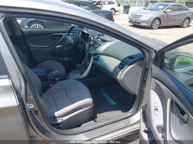 Photo 4 VIN: 5NPDH4AE1DH255289 - HYUNDAI ELANTRA 