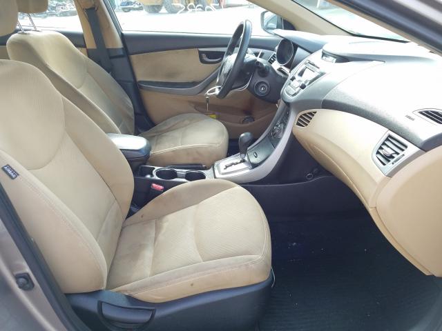 Photo 4 VIN: 5NPDH4AE1DH255633 - HYUNDAI ELANTRA GL 