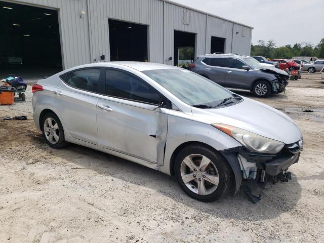 Photo 3 VIN: 5NPDH4AE1DH255678 - HYUNDAI ELANTRA GL 