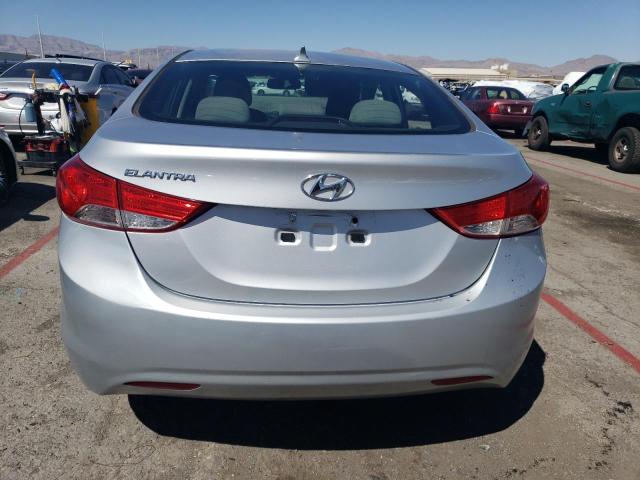 Photo 5 VIN: 5NPDH4AE1DH256393 - HYUNDAI ELANTRA 