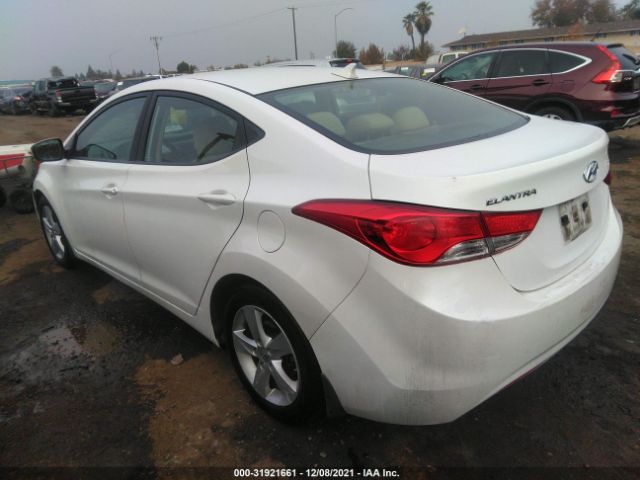 Photo 2 VIN: 5NPDH4AE1DH258807 - HYUNDAI ELANTRA 