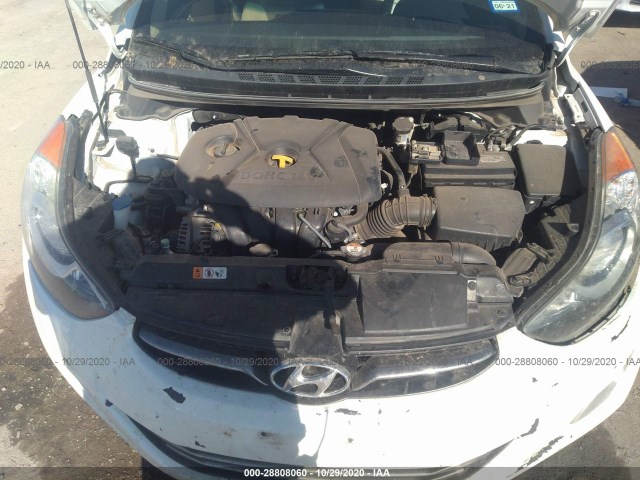 Photo 9 VIN: 5NPDH4AE1DH262582 - HYUNDAI ELANTRA 