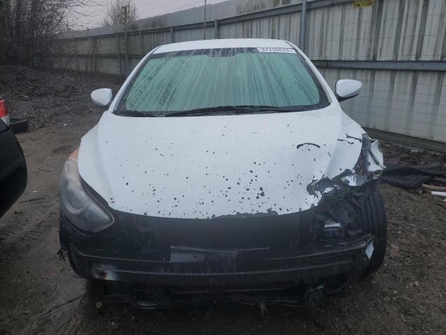 Photo 4 VIN: 5NPDH4AE1DH268236 - HYUNDAI ELANTRA 