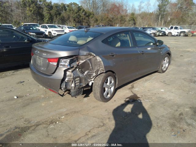 Photo 3 VIN: 5NPDH4AE1DH269855 - HYUNDAI ELANTRA 