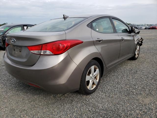 Photo 3 VIN: 5NPDH4AE1DH270701 - HYUNDAI ELANTRA GL 