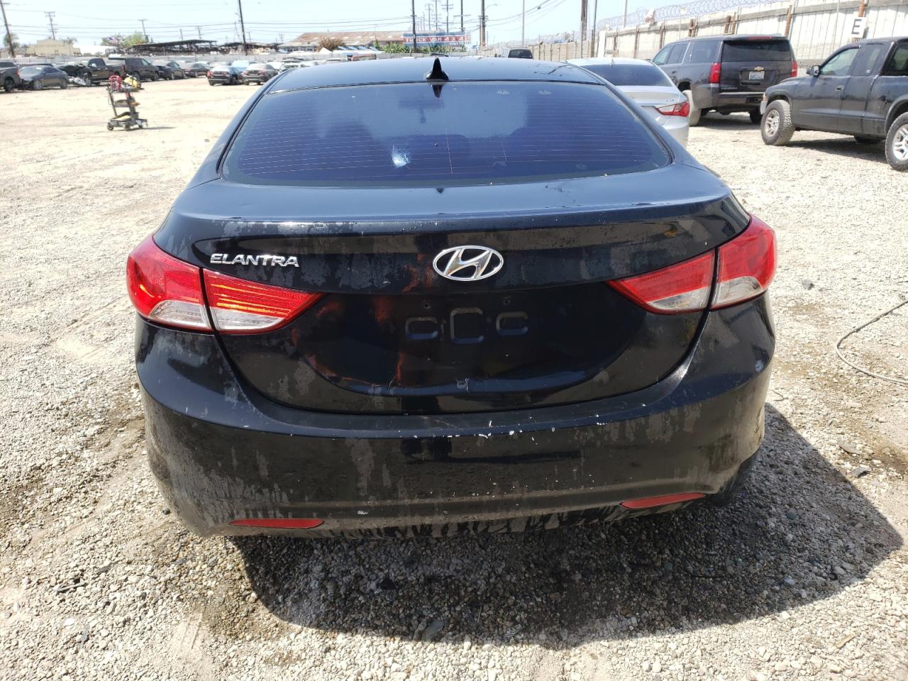 Photo 5 VIN: 5NPDH4AE1DH277275 - HYUNDAI ELANTRA 