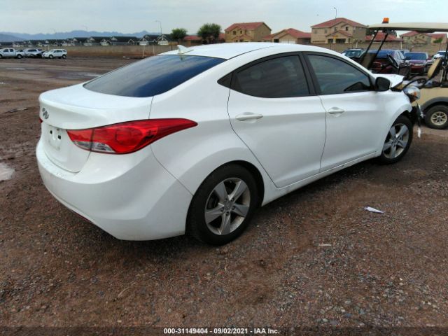 Photo 3 VIN: 5NPDH4AE1DH282508 - HYUNDAI ELANTRA 