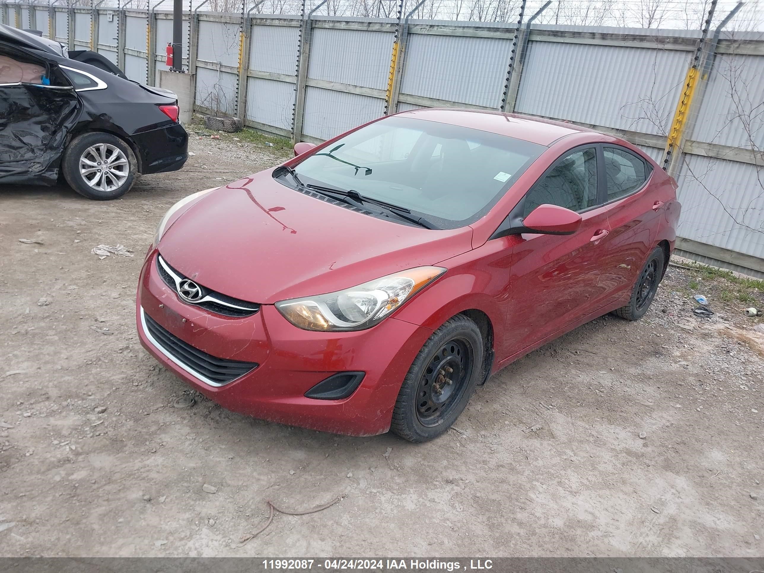 Photo 1 VIN: 5NPDH4AE1DH282704 - HYUNDAI ELANTRA 