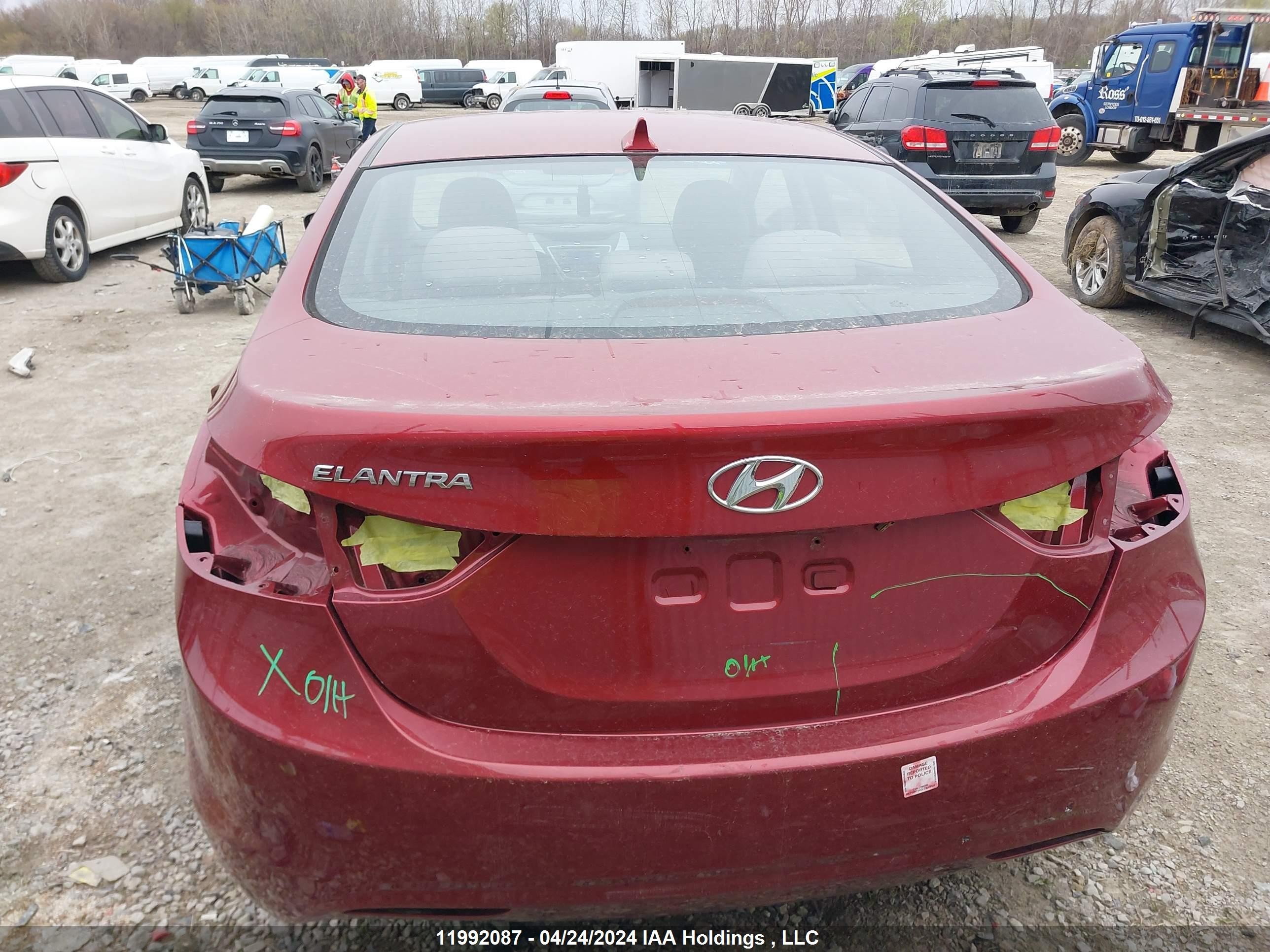 Photo 5 VIN: 5NPDH4AE1DH282704 - HYUNDAI ELANTRA 