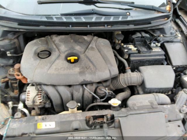 Photo 9 VIN: 5NPDH4AE1DH287708 - HYUNDAI ELANTRA 