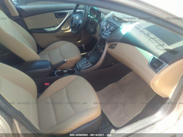 Photo 4 VIN: 5NPDH4AE1DH311456 - HYUNDAI ELANTRA 