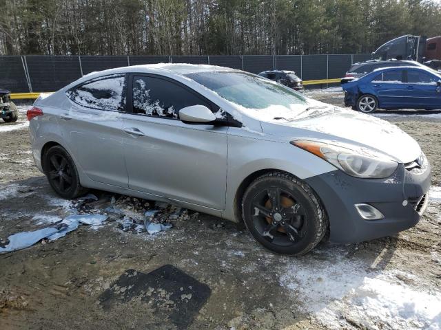 Photo 3 VIN: 5NPDH4AE1DH314289 - HYUNDAI ELANTRA 