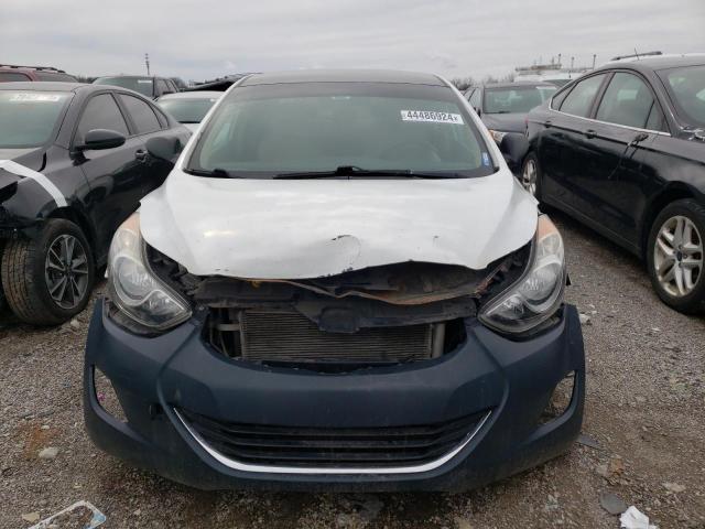 Photo 4 VIN: 5NPDH4AE1DH320268 - HYUNDAI ELANTRA 