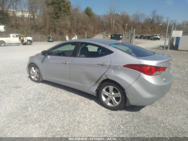 Photo 2 VIN: 5NPDH4AE1DH329472 - HYUNDAI ELANTRA 