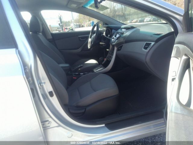 Photo 4 VIN: 5NPDH4AE1DH329472 - HYUNDAI ELANTRA 