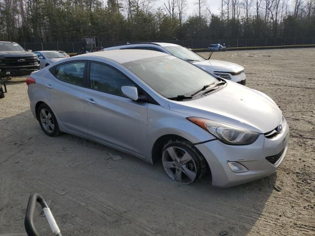 Photo 3 VIN: 5NPDH4AE1DH334896 - HYUNDAI ELANTRA 