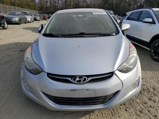 Photo 4 VIN: 5NPDH4AE1DH334896 - HYUNDAI ELANTRA 