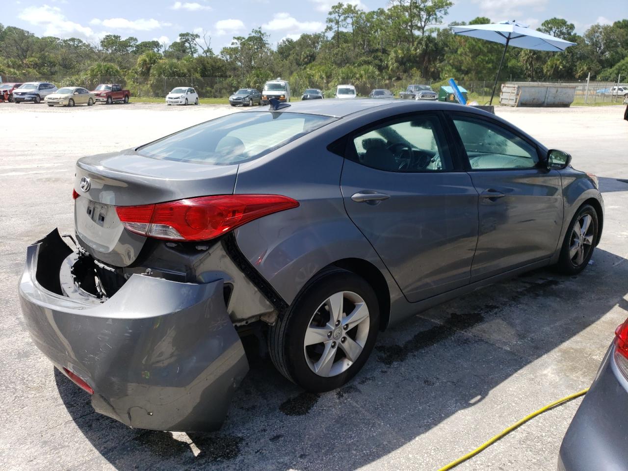 Photo 2 VIN: 5NPDH4AE1DH342335 - HYUNDAI ELANTRA 