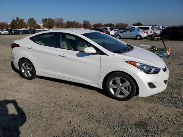 Photo 3 VIN: 5NPDH4AE1DH360012 - HYUNDAI ELANTRA GL 