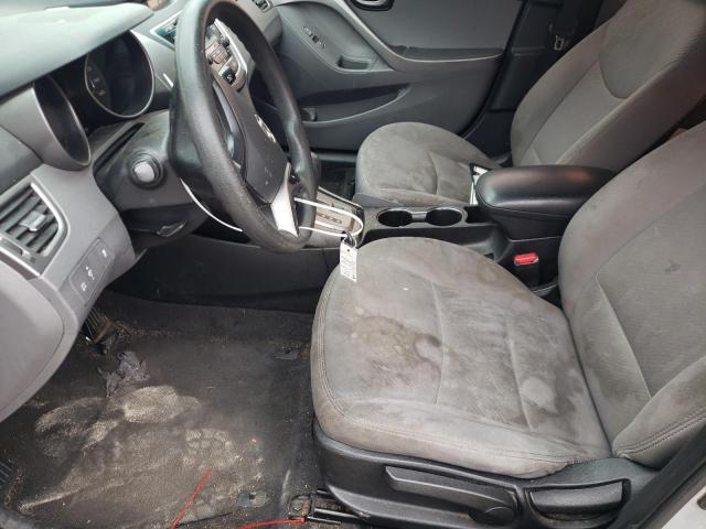 Photo 6 VIN: 5NPDH4AE1DH369485 - HYUNDAI ELANTRA 