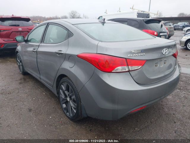 Photo 2 VIN: 5NPDH4AE1DH373939 - HYUNDAI ELANTRA 