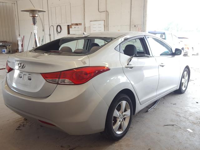 Photo 3 VIN: 5NPDH4AE1DH379837 - HYUNDAI ELANTRA GL 