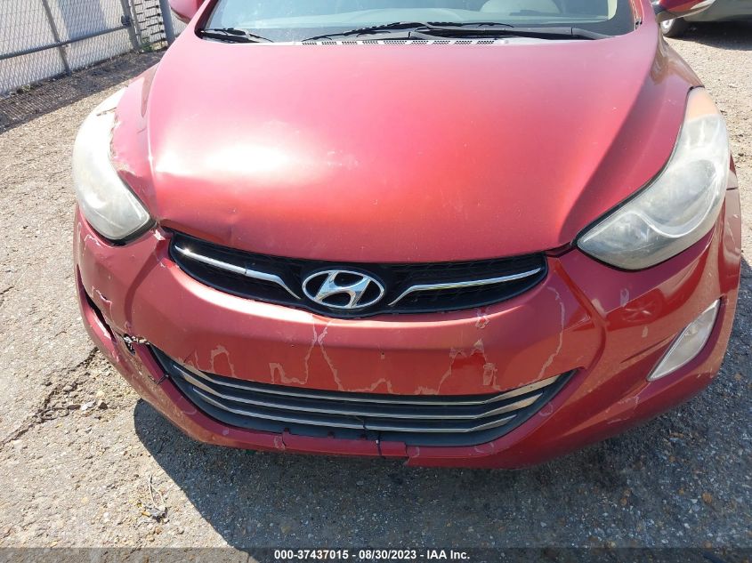 Photo 5 VIN: 5NPDH4AE1DH381295 - HYUNDAI ELANTRA 