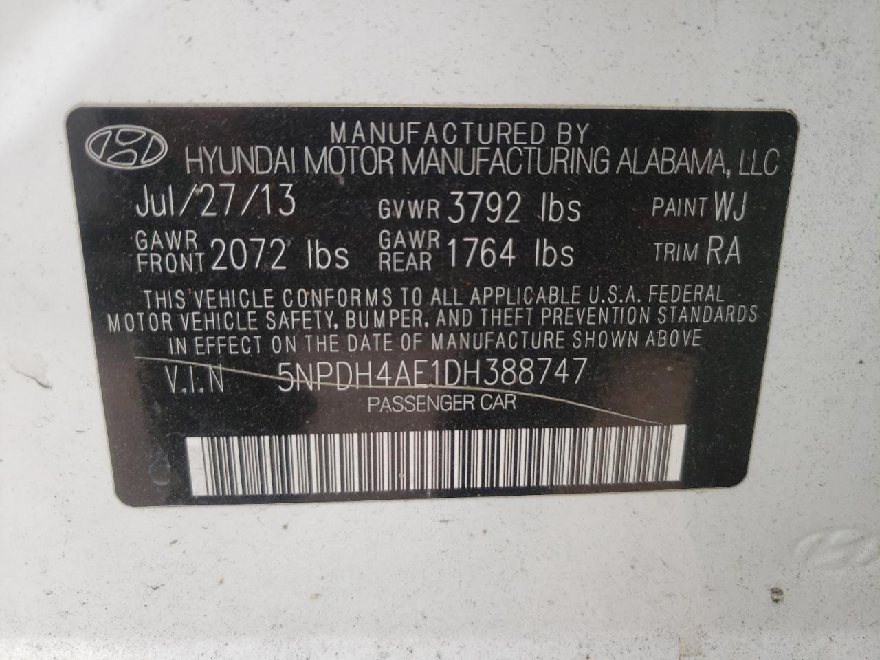 Photo 12 VIN: 5NPDH4AE1DH388747 - HYUNDAI ELANTRA 