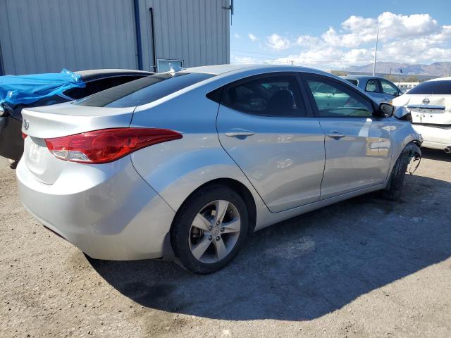 Photo 2 VIN: 5NPDH4AE1DH393592 - HYUNDAI ELANTRA 