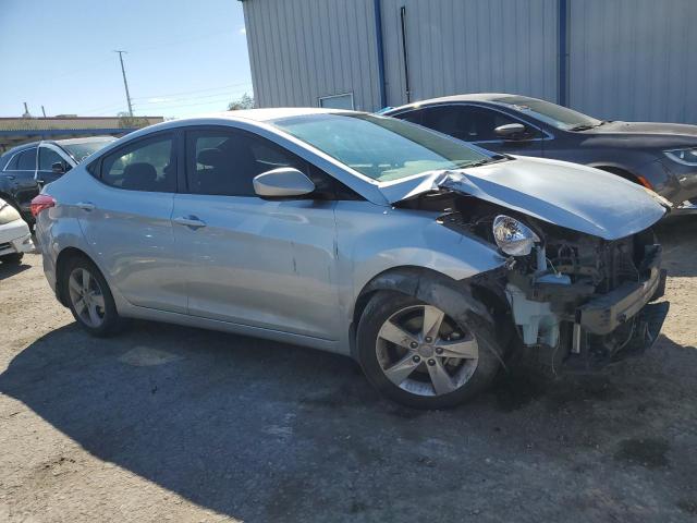 Photo 3 VIN: 5NPDH4AE1DH393592 - HYUNDAI ELANTRA 