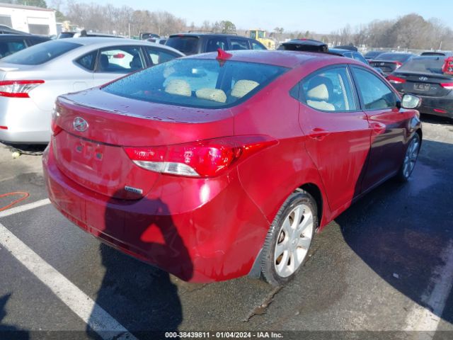 Photo 3 VIN: 5NPDH4AE1DH399148 - HYUNDAI ELANTRA 