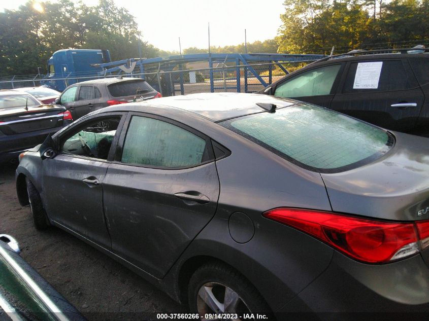 Photo 12 VIN: 5NPDH4AE1DH402534 - HYUNDAI ELANTRA 