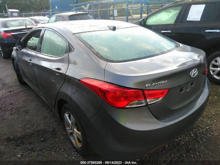 Photo 2 VIN: 5NPDH4AE1DH402534 - HYUNDAI ELANTRA 