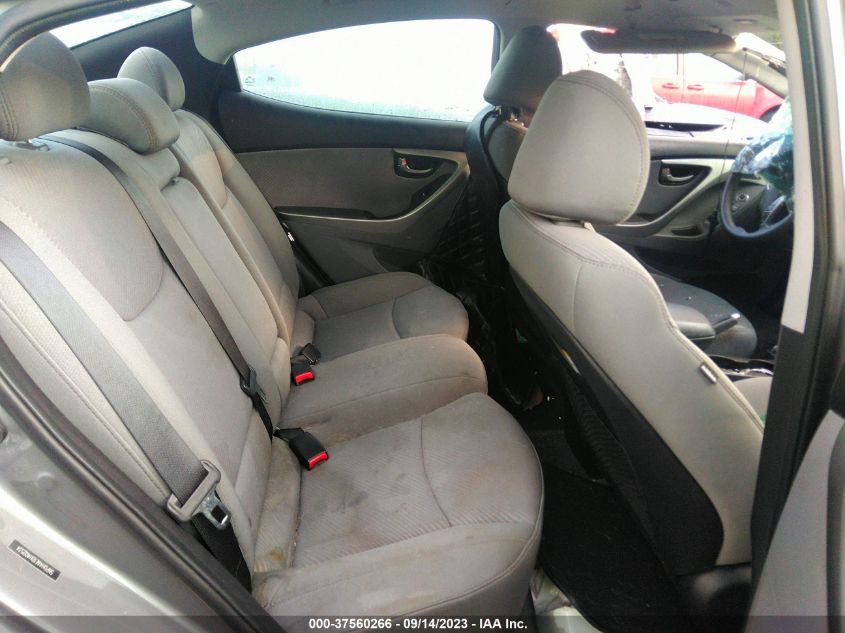 Photo 7 VIN: 5NPDH4AE1DH402534 - HYUNDAI ELANTRA 