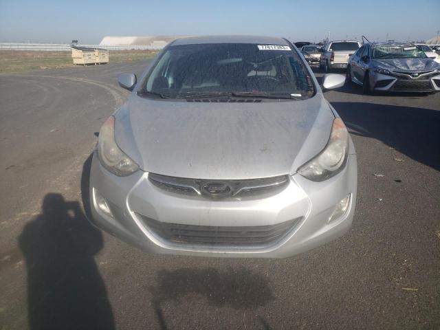 Photo 4 VIN: 5NPDH4AE1DH411363 - HYUNDAI ELANTRA 