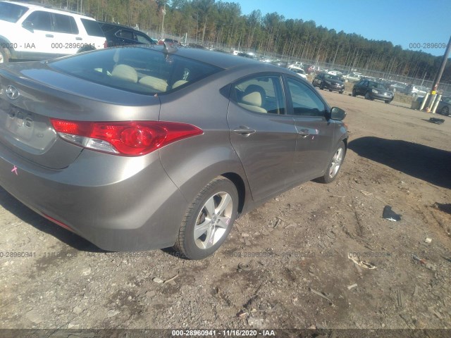 Photo 3 VIN: 5NPDH4AE1DH416160 - HYUNDAI ELANTRA 