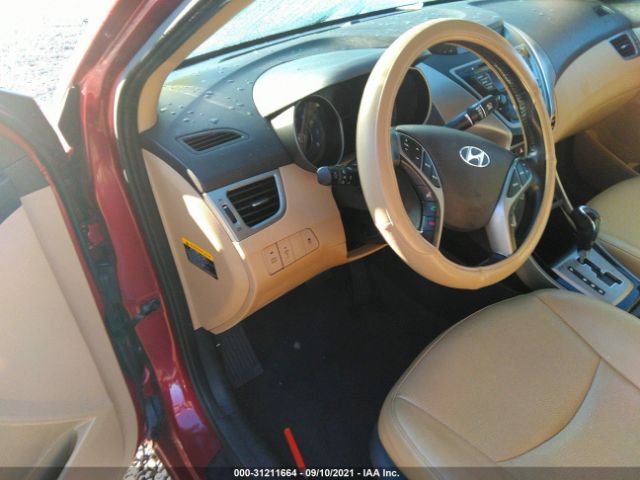 Photo 4 VIN: 5NPDH4AE1DH417003 - HYUNDAI ELANTRA 