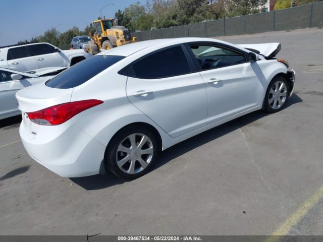 Photo 3 VIN: 5NPDH4AE1DH432939 - HYUNDAI ELANTRA 