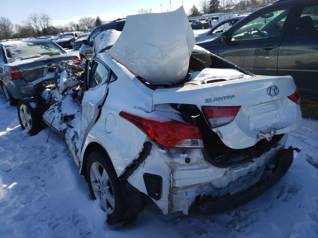 Photo 2 VIN: 5NPDH4AE1DH437445 - HYUNDAI ELANTRA GL 