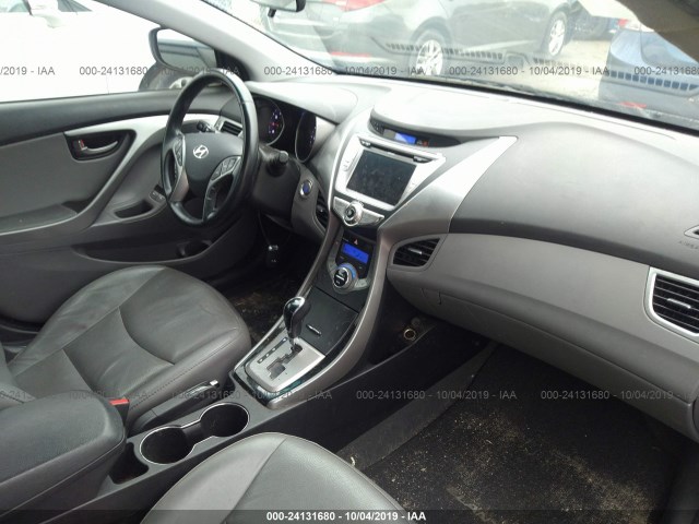 Photo 4 VIN: 5NPDH4AE1DH446274 - HYUNDAI ELANTRA 