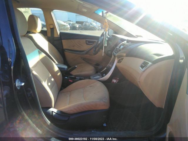 Photo 4 VIN: 5NPDH4AE1DH449899 - HYUNDAI ELANTRA 