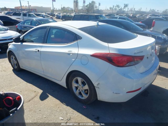 Photo 2 VIN: 5NPDH4AE1EH465585 - HYUNDAI ELANTRA 