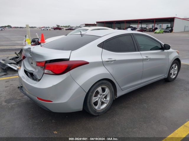 Photo 3 VIN: 5NPDH4AE1EH471323 - HYUNDAI ELANTRA 