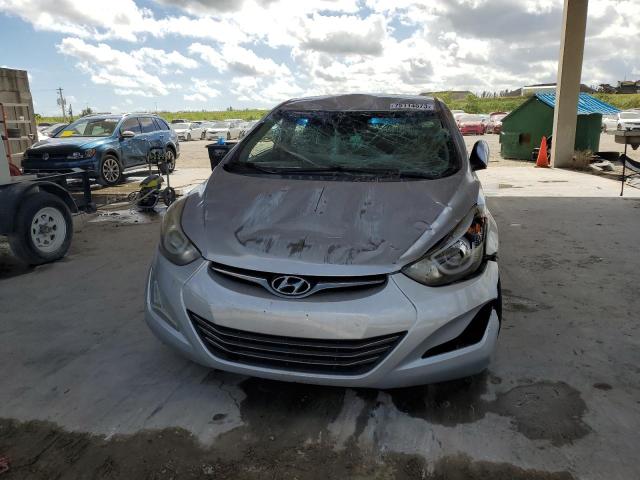 Photo 4 VIN: 5NPDH4AE1EH472276 - HYUNDAI ELANTRA 