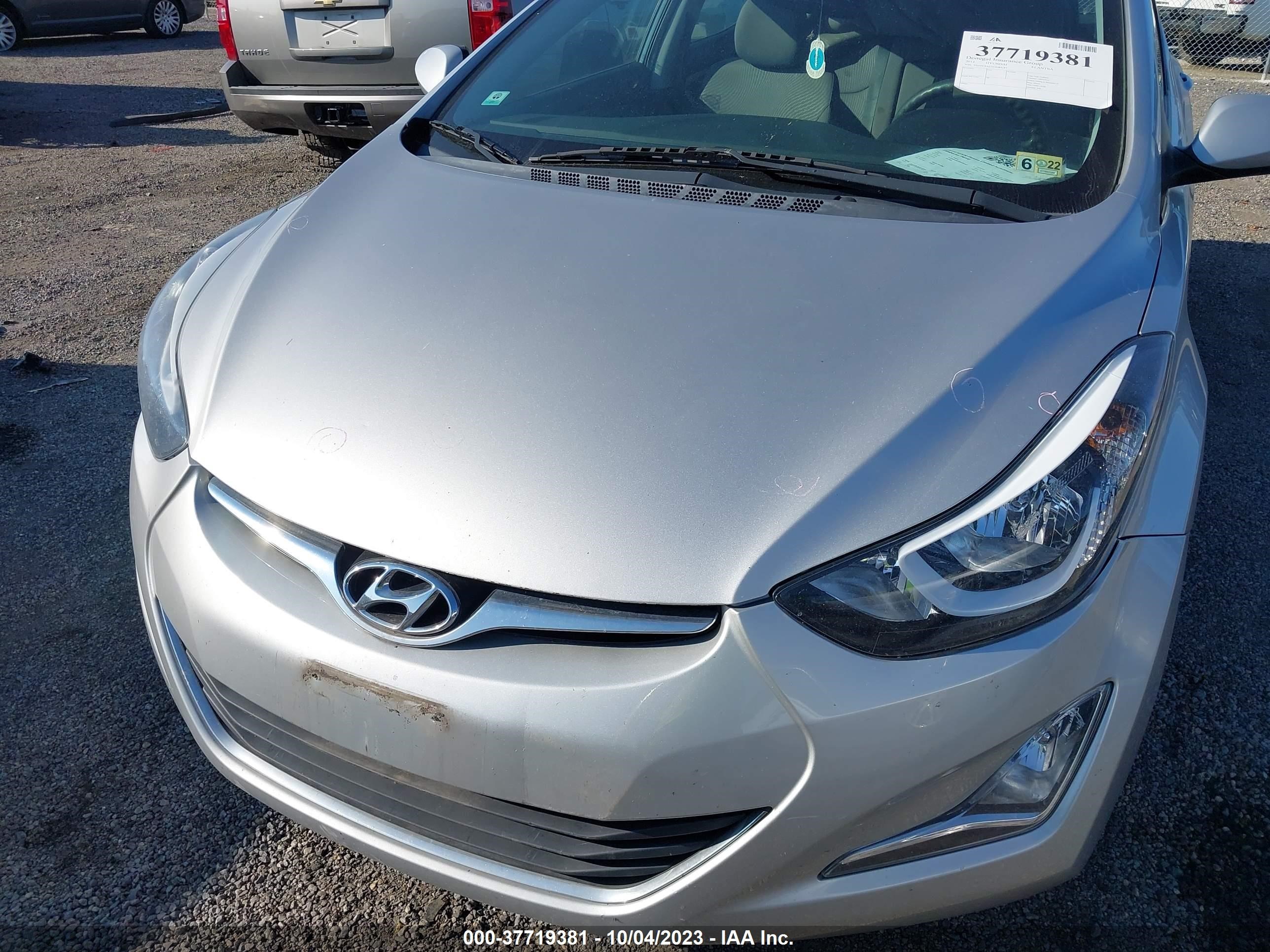 Photo 5 VIN: 5NPDH4AE1EH484587 - HYUNDAI ELANTRA 