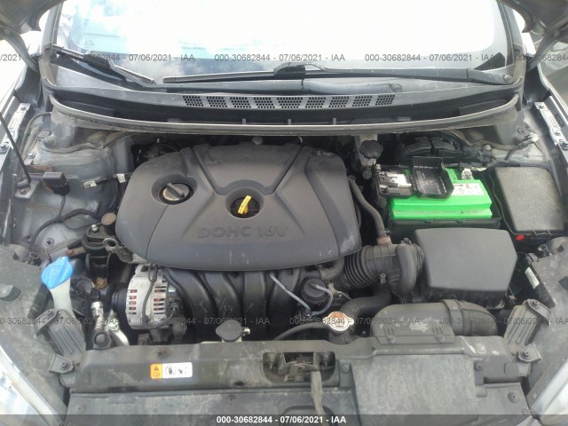 Photo 9 VIN: 5NPDH4AE1EH496772 - HYUNDAI ELANTRA 