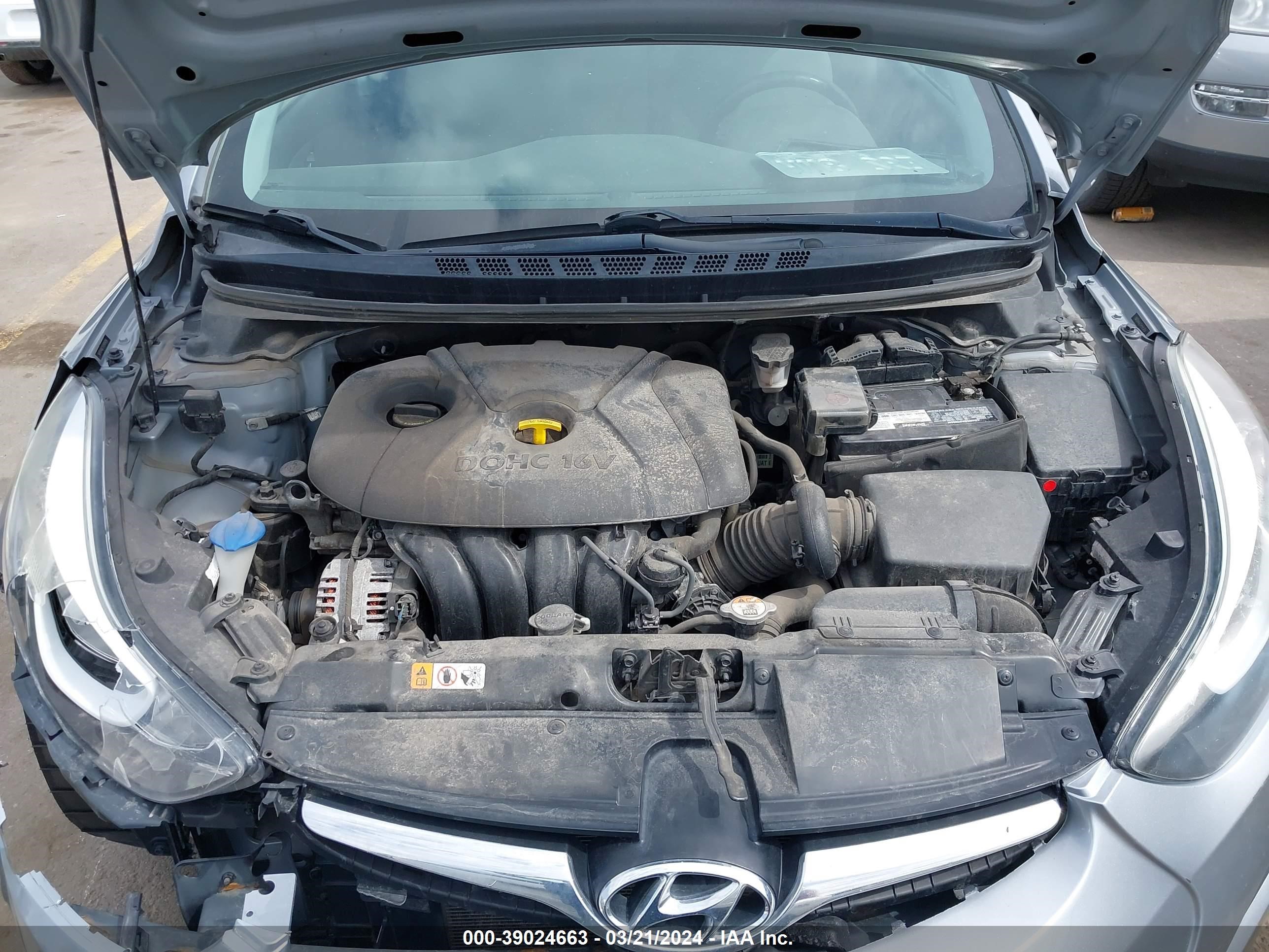 Photo 9 VIN: 5NPDH4AE1FH545454 - HYUNDAI ELANTRA 