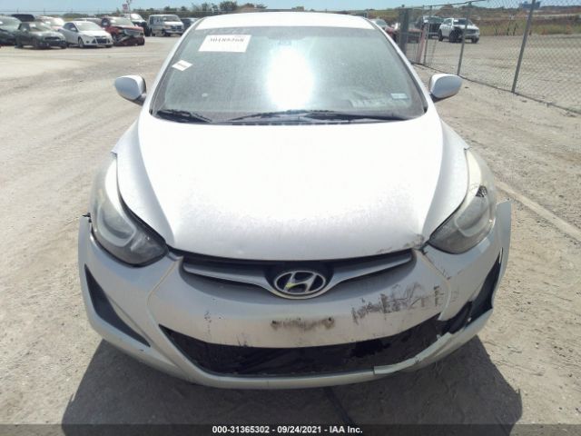 Photo 5 VIN: 5NPDH4AE1FH549228 - HYUNDAI ELANTRA 